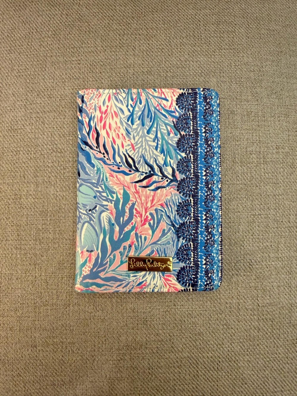 Lilly Pulitzer Passport Cover/Wallet - NWOT